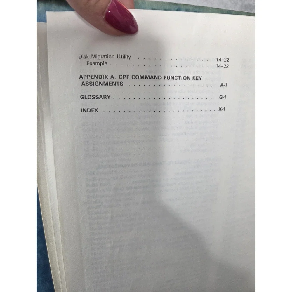 IBM Sytem/38‎  - Operator's Guide Sixth Edition 1984